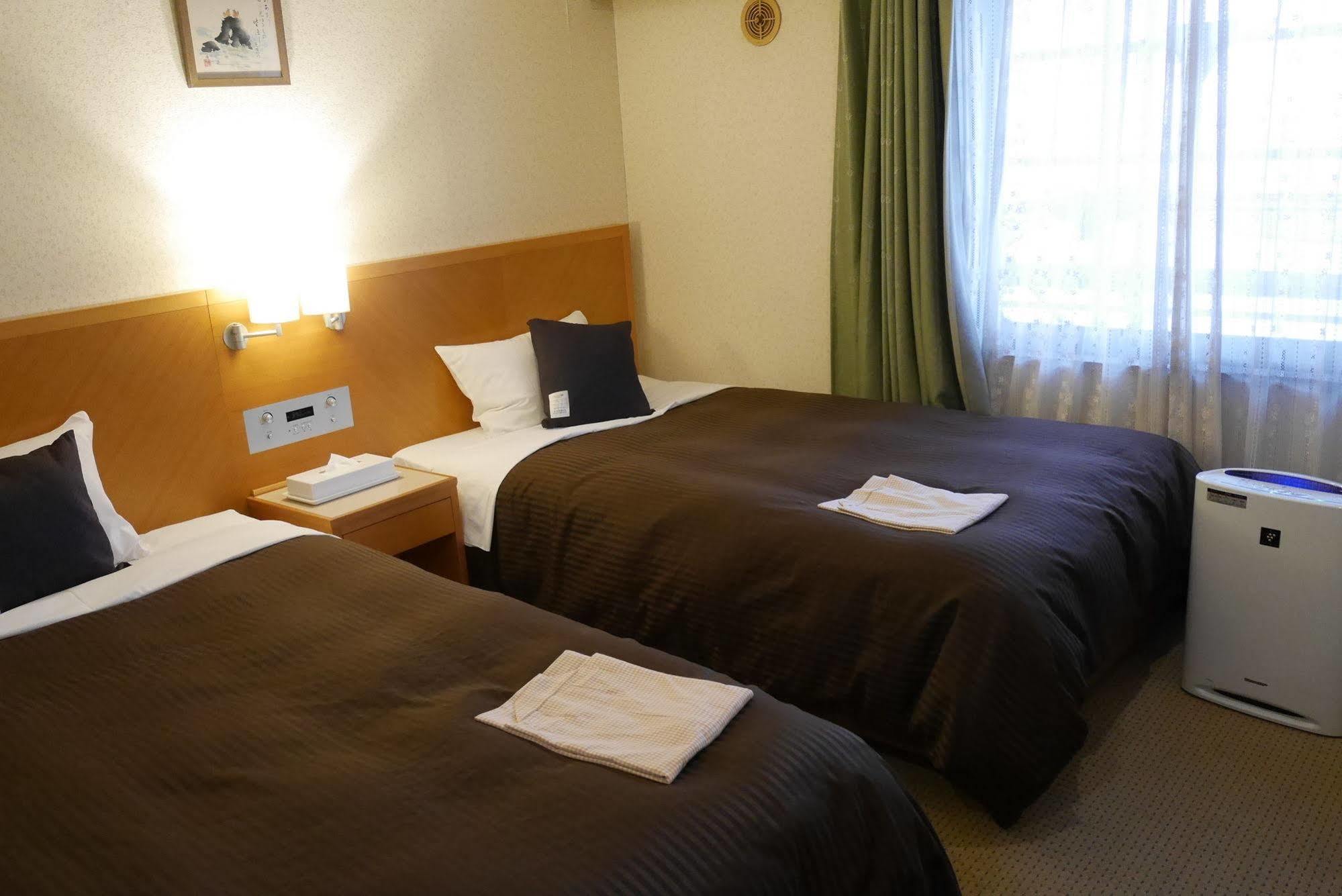 Livemax Budget Yokohama Kannai Yokohama (Kanagawa)