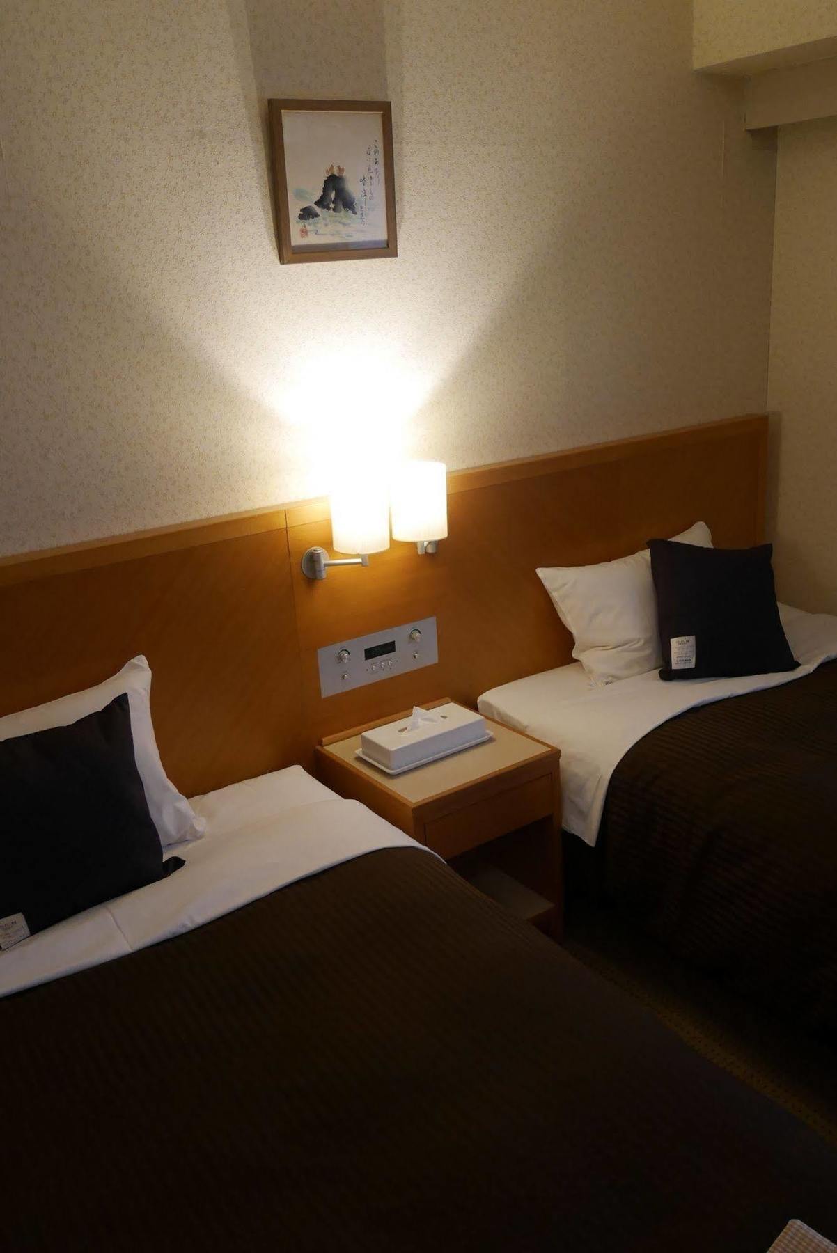 Hotel Livemax Budget Yokohama Kannai 2*